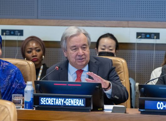 Гутереш: Војната во Иран може да излезе од контрола