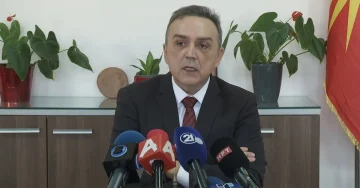 Мицкоски: Ќе се информирам подетално за случајот со забраната за влез на Менкиновски во Бугарија