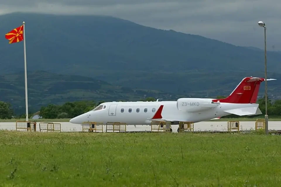 МНР со владиниот авион ќе ги евакуира нашите државјани од Израел