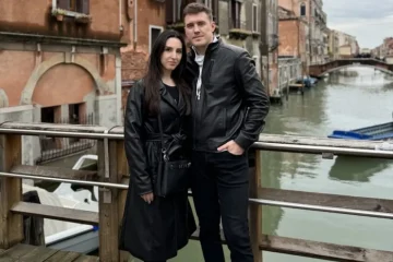 Мартина Михајлова и Александар Пендароски се избрани за невеста и зет на манифестацијата „Галичка свадба 2026“. Одлуката ја донесе Советот на