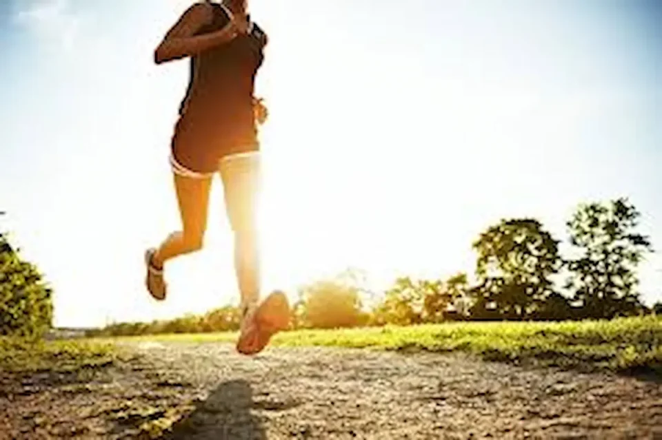 ВРАЌАЊЕ ВО ФОРМА ПО ЗИМАТА: Како здраво да го активирате телото