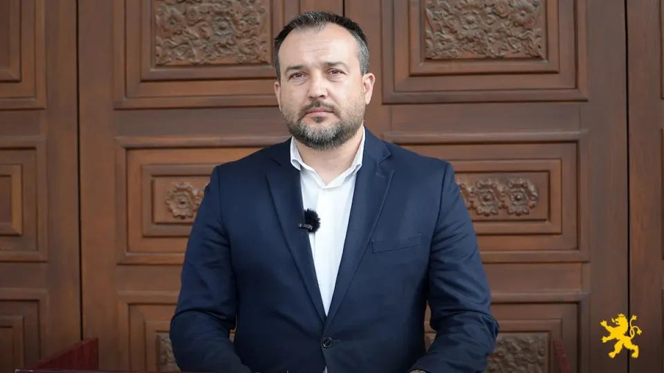 (Видео) Лефков: Венко зборува едно, Филипче друго, нема договори или преговори за никакви мигрантски кампови и мигранти во Македонија