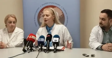 Во рамки на Институтот за јавно здравје (ИЈЗ) повеќе од 10 години се чувале 10 тони опасен хемиски отпад, што можел да предизвика хаварија и