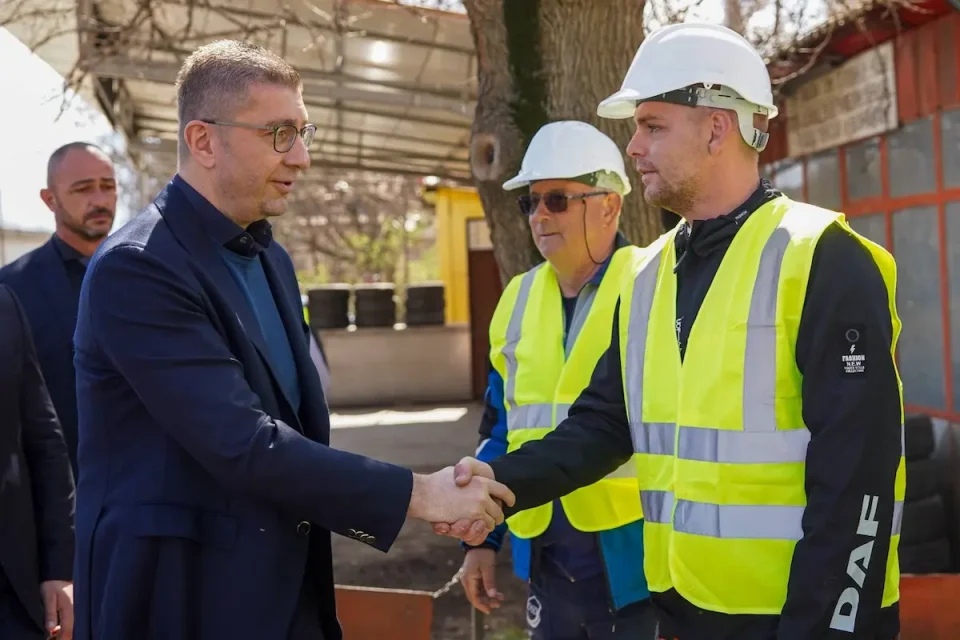 Мицкоски: Ако продолжи ваквиот тренд, Македонија може да биде меѓу трите економии со најбрз раст во Европа