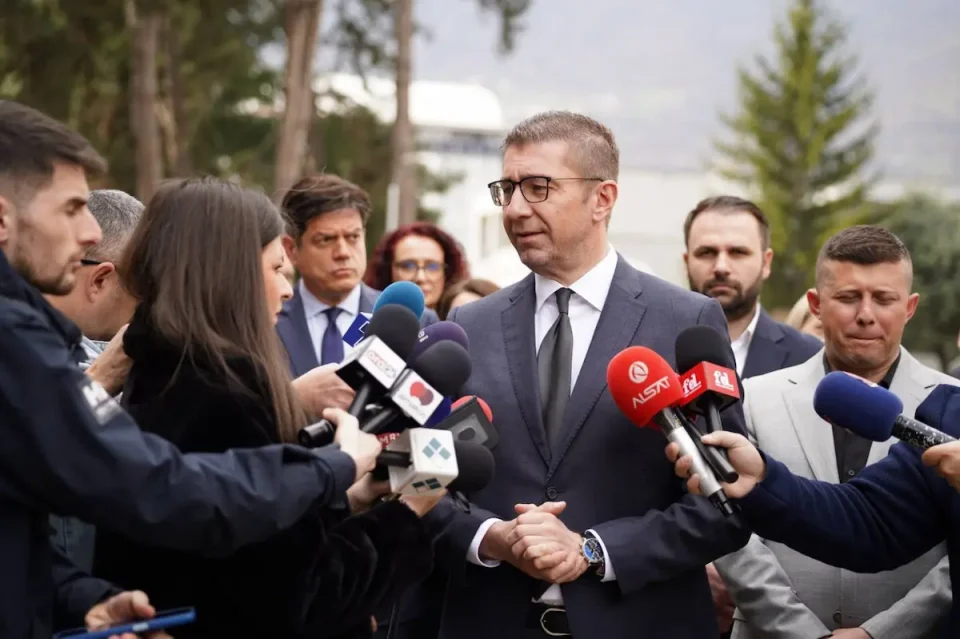 (ВИДЕО) ИНВЕСТИЦИИ ВО ОБРАЗОВАНИЕТО: Целосно е реконструиран Регионалниот центар за средно стручно образование „Моша Пијаде“ во вредност од 5 милиони евра