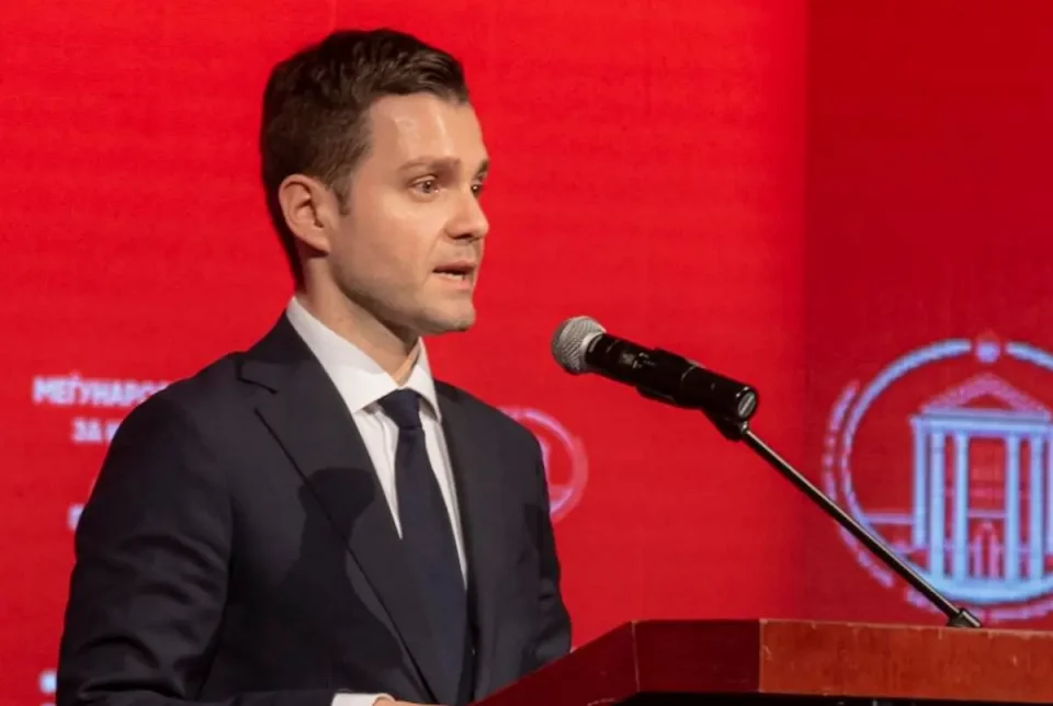 Во тие тешки денови се покажа вистинската сила на дипломатијата и меѓународната солидарност, порача Муцунски