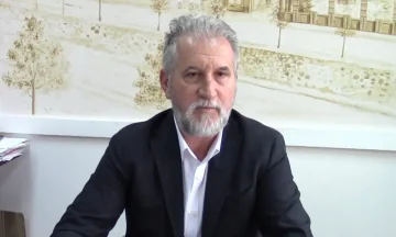 Ацо Ристов, дипломиран електроинженер со долгогодишно раководно искуство во секторите енергетика, хидроенергија, водоснабдување,