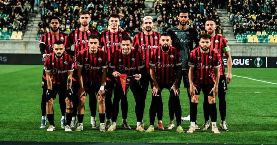 Дисциплинска постапка за ФК Шкендија: Навреди и фрлање предмети кон судиите