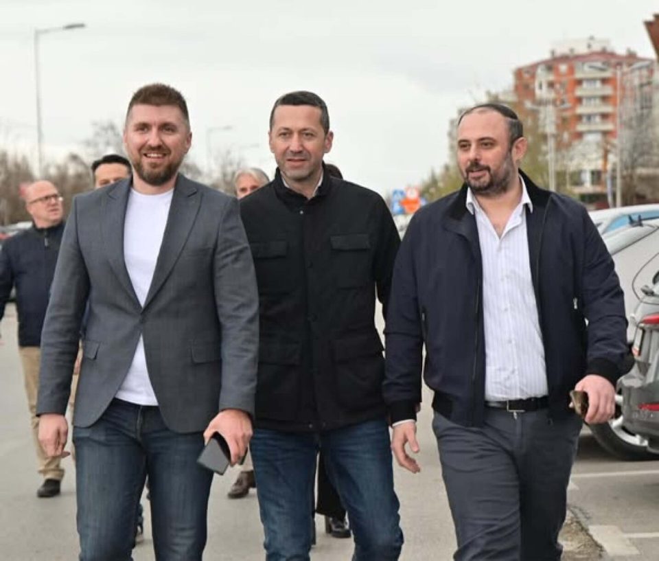 Аеродром добива нова паркинг-зона со 1.300 места: Oд 1 април дозволи само за жители и старт на онлајн систем, најави Ѓорѓиевски