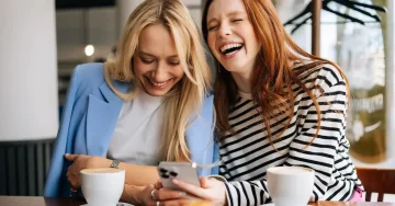 Хуморот како нивна суперсила: Четири знаци на зодијакот кои се родени комичари