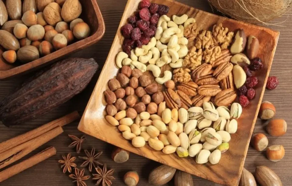 ЈАТКАСТИ ПЛОДОВИ ЗА СРЦЕТО: Влакна, минерали и здрави масти во еден залак