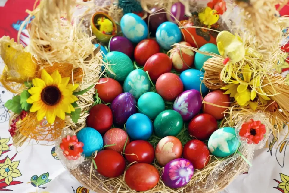 Колку време се безбедни варените јајца по Велигден?