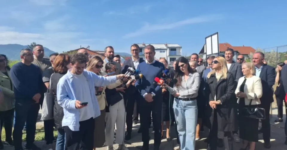 НАФТЕНО СНАБДУВАЊЕ Е СТАБИЛНО: Македонија има најевтини горива во регионот, вели Мицкоски