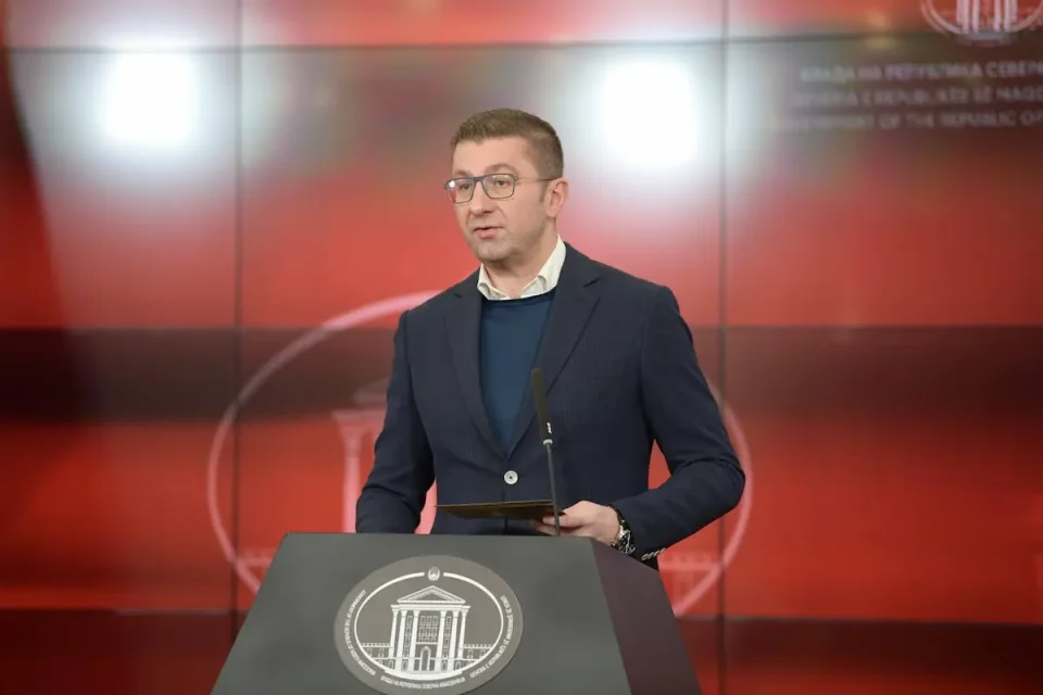 Мицкоски: Акцизите на горивата намалени, ДДВ од 10% останува до крајот на кризата