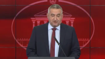 Клековски: Во Македонија нема граѓани без здравствено осигурување