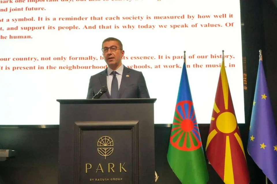 Мицкоски на одбележување на Меѓународниот ден на Ромите: Ромската заедница е нераскинлив дел од нашата држава