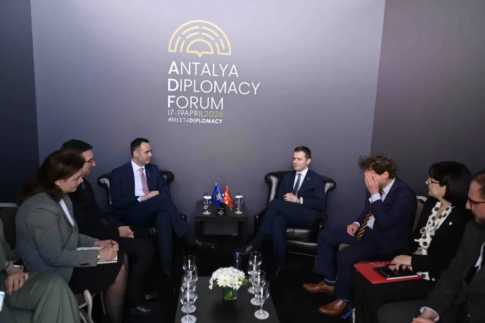 МУЦУНСКИ СО НИЗА СРЕДБИ ВО АНТАЛИЈА: Фокус на ЕУ, НАТО и регионална соработка