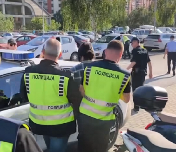 (ВИДЕО) Приведен е лидерот на подмладокот на Левица, на натпреварот меѓу Македонија и Израел го истакнал палестинското знамe