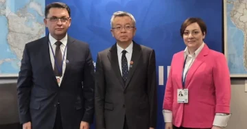 ММФ ИЗРАЗИ ПОДДРШКА ЗА ФИСКАЛНАТА ПОЛИТИКА: Димитриеска-Кочоска на средба со Бо Ли во Вашингтон