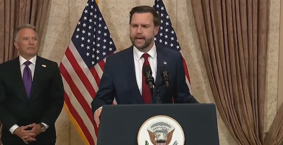 (ВИДЕО) ПРОПАДНАА ПРЕГОВОРИТЕ МЕЃУ САД И ИРАН: Венс го напушти Исламабад откако се обидуваа 21 час да се договорат