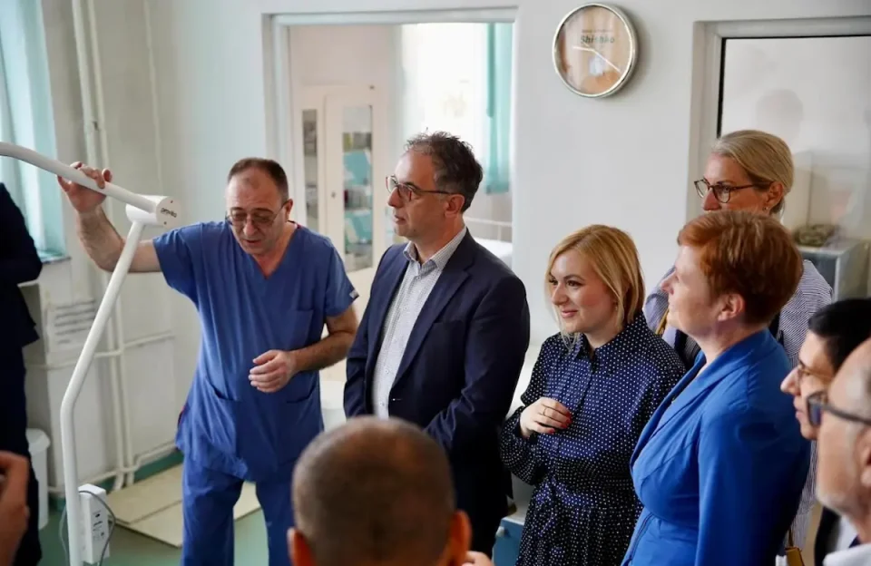 Алиу: Четири болници добија современа медицинска опрема вредна половина милион долари