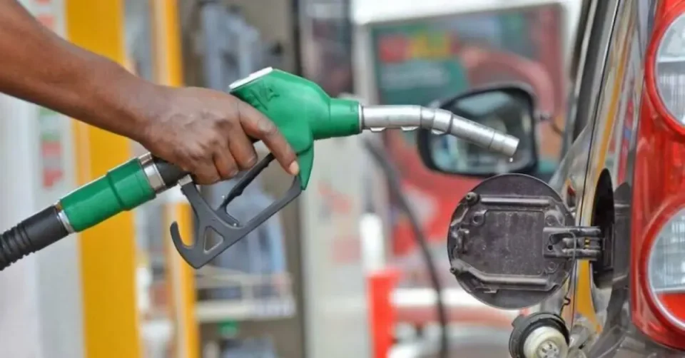 ВЛАДАТА ГИ ПРОДОЛЖИ МЕРКИТЕ ЗА ГОРИВАТА: Акцизите остануваат намалени до мај