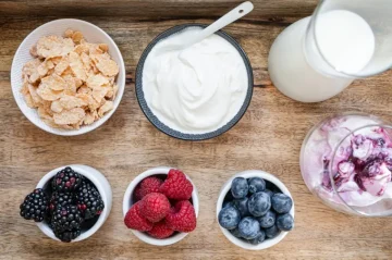 Дали е добро да се јаде грчки јогурт секој ден?