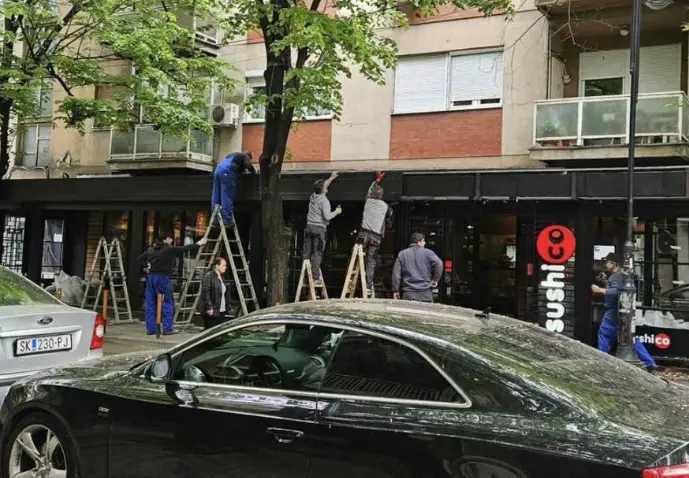 Се отстрануваат летни тераси на кафулиња и ресторани лоцирани на „Ленинова“
