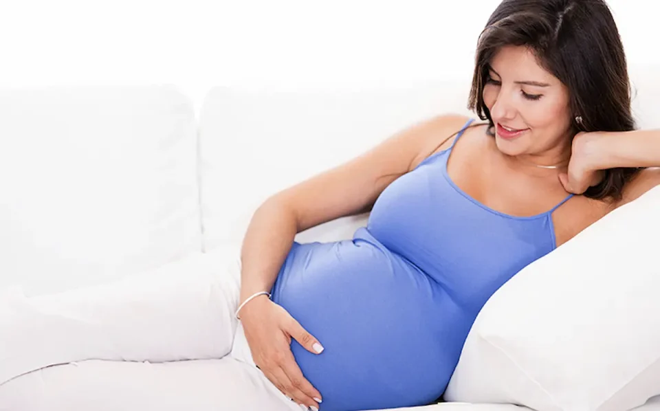 ВЕЛИКА БРИТАНИЈА ВОВЕДЕ ВАКЦИНА ЗА БРЕМЕНИ ЖЕНИ: Целта е заштита на новороденчињата од опасен вирус