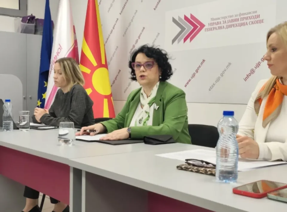 УЈП: Нема нов данок за приходи од странство, се применува постоечкиот закон