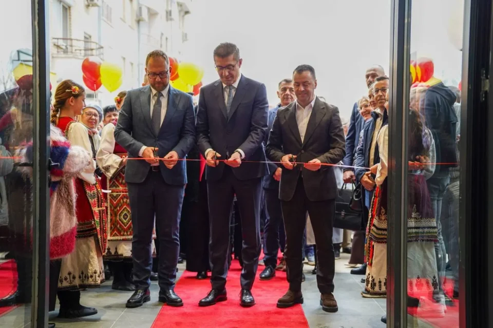 МИЦКОСКИ ОД ГАЗИ БАБА: Домот на културата „11 Октомври“ е пуштен во употреба