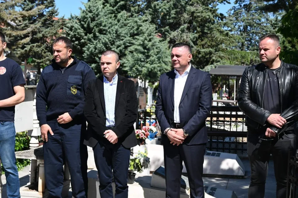 „ПРВА ЖРТВА ВО ПОСЛЕДНАТА ВОЈНА НА БАЛКАНОТ“: Оддадена почит, Јанчев не го заборава Гешовски