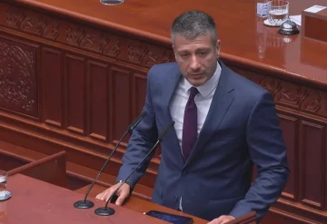 Перински: Министерството за локална самоуправа нема официјална потврда дека Лукровски поднел оставка