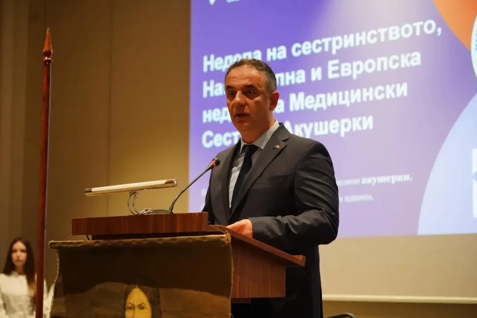 Алиу најави поддршка за медицинските сестри и акушерки