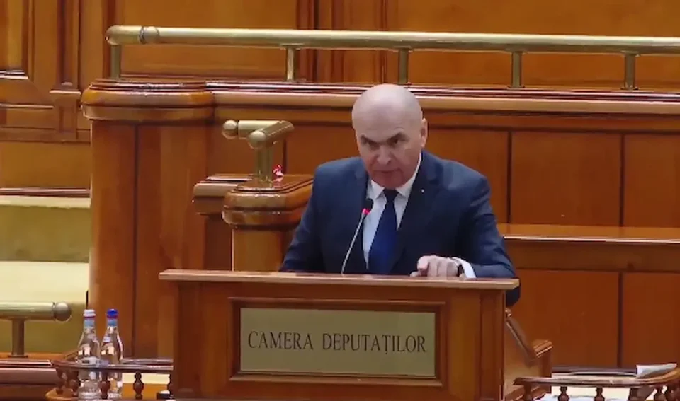 ПАДНА ВЛАДАТА НА БОЛОЖАН: Романскиот парламент и изгласа недоверба