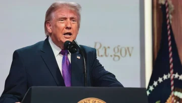 ТРАМП НАЈАВИ МОЖЕН ДОГОВОР СО КУБА: Ним им е потребна помош и ние ќе помогнеме