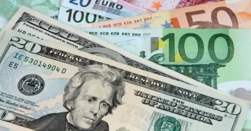 Доларот ослабе во однос на еврото по намалување на геополитичките тензии на пазарите