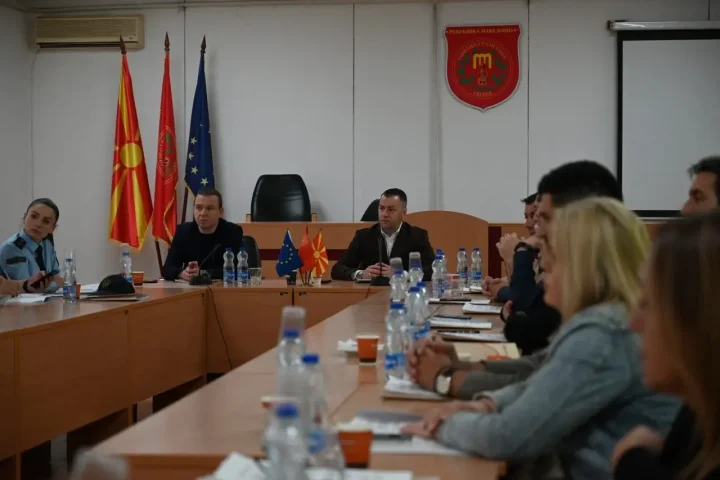 СТЕФКОВСКИ: Безбедноста во училиштата во Гази Баба е на високо ниво