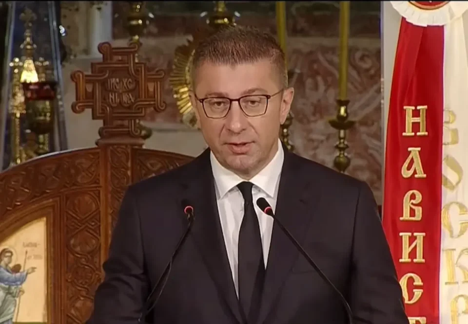 (ВИДЕО) Мицкоски: Народ кој не ја познава својата писменост лесно станува туѓ во сопствената историја
