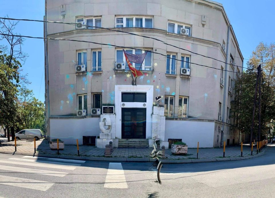 Министерство за култура: Исплатени се средствата за самостојните уметници, утре ќе им бидат достапни на сметките
