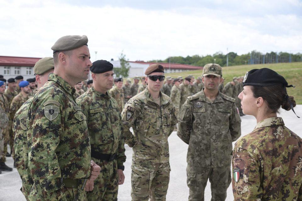 СРБИЈА ВЕЖБА СО НАТО: Прва заедничка воена вежба во базата „Југ“ кај Бујановац, толку остана од неутралноста?