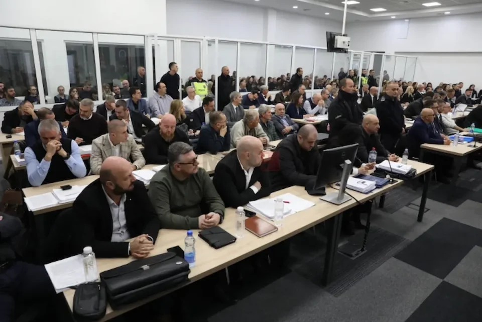 (ФОТО) Доказ на судењето за трагедијата во „Пулс“: Лиценцата од 2012 била за друг објект и друга локација