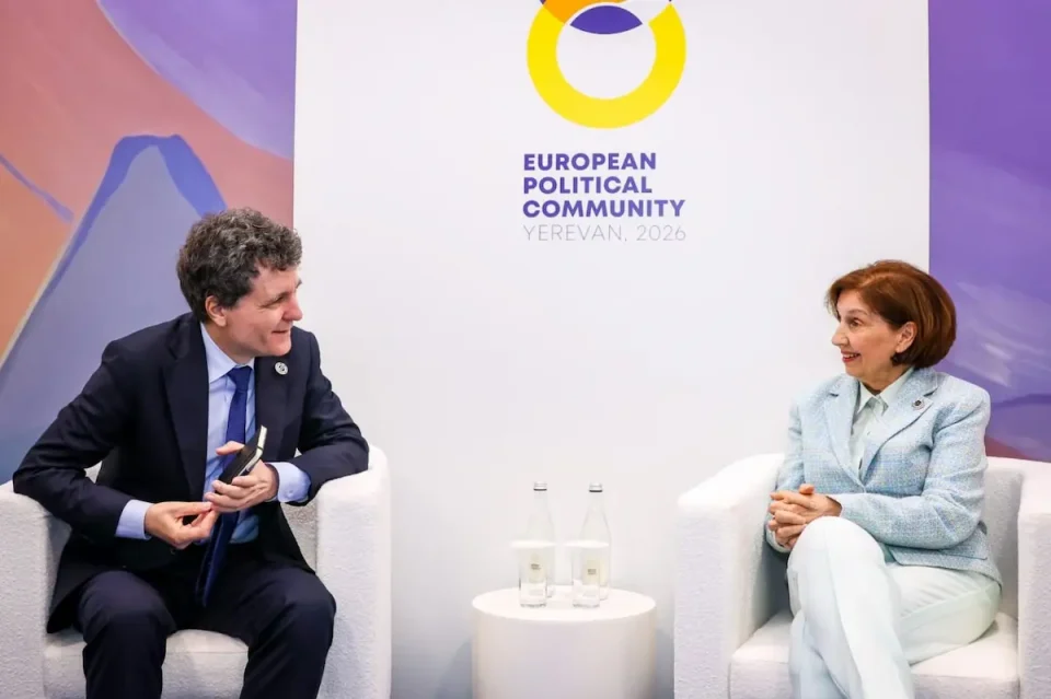Сиљановска-Давкова се сретна со претседателот Никушор Дан: Романија ја поддржува македонската евроинтеграција