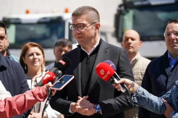 Мицкоски: Со дел од синдикатите што денеска протестираат постигнувавме договори за подобри услови за работа