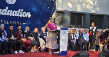 ЈАНЕВСКА НА ПРОМОЦИЈА НА ДИПЛОМЦИ: Вашата енергија и креативност се двигател на промените