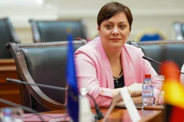 Димитриеска-Кочоска: Пониски царини за 70 суровини од 1 јули – намалени трошоци за индустријата