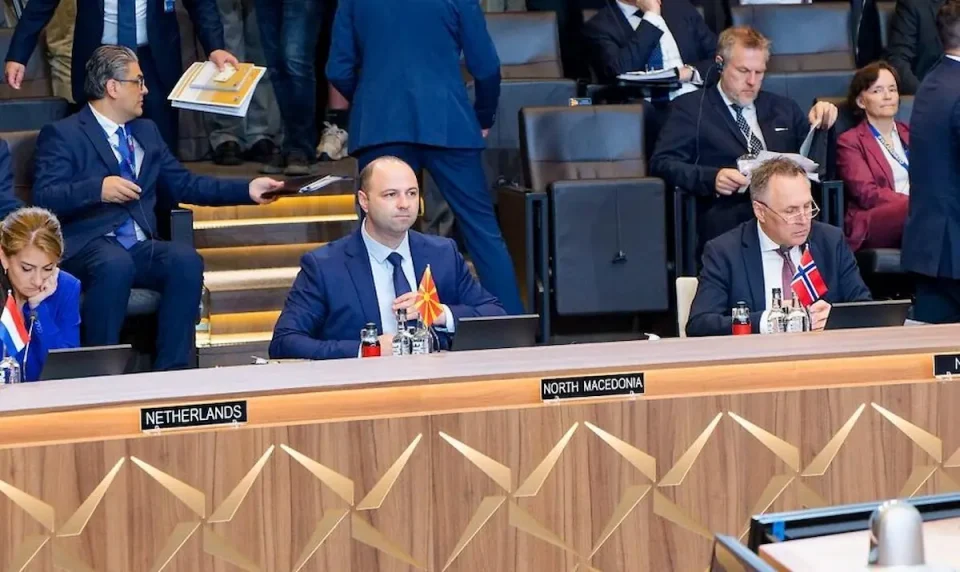 (ФОТО) МИСАЈЛОВСКИ ОД БРИСЕЛ: Македонската Армија се развива со засилено темпо, државата инвестира во развојот на одбранбените капацитети