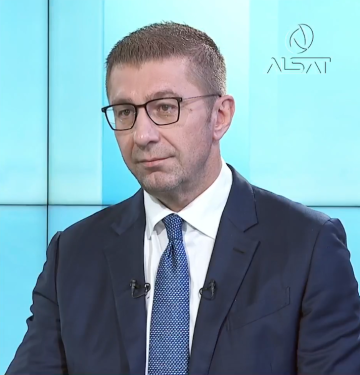 МИЦКОСКИ ЗА ИНЦИДЕНТОТ ПРЕД БУГАРСКАТА АМБАСАДА: Сторителот е обезбеден за помалку од три часа, се утврдуваат мотивите
