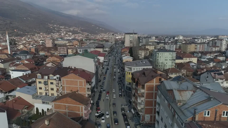 Се враќаат „старите“ имиња на улици во Тетово
