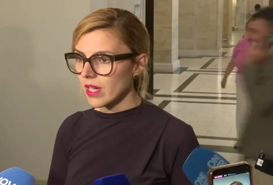 Бугарската шефица на дипломатијата за блокадата на границата со Македонија: Ваквите акции се контрапродуктивни